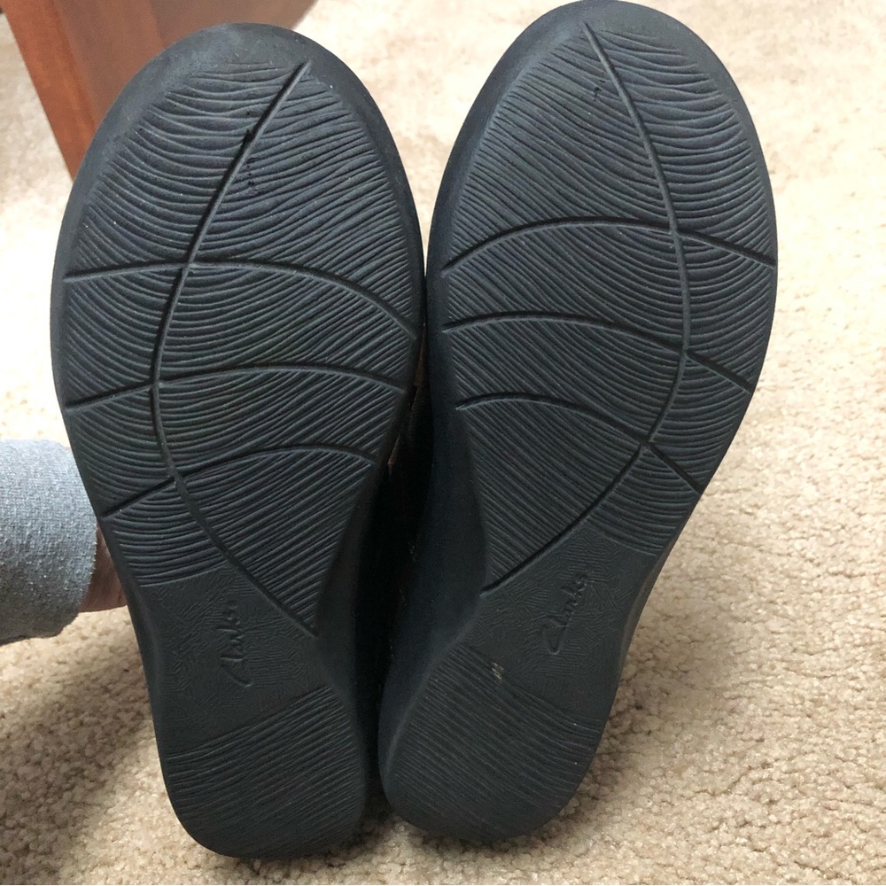 Clark’s Cloudstepper Shoe. Like New Size 8, Color… - image 6
